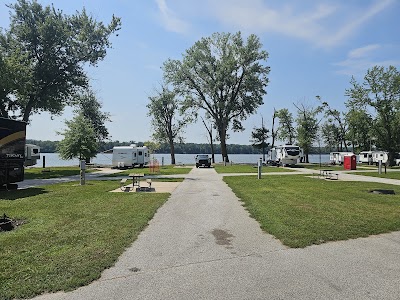 Buffalo Shores County Park campground