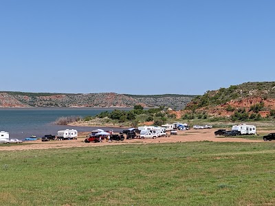 Harbor Bay Campground - Fritch, Texas campground