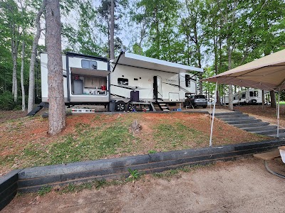 Watsadler Campground - Hartwell, Georgia