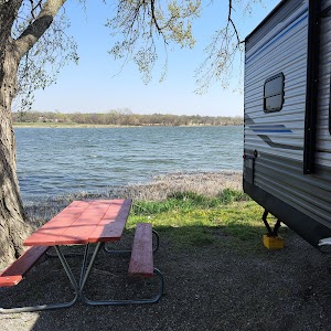 Lake Miola City Park - Paola, Kansas campground