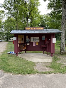 Lakeview Tourist Park - Rib Lake, Wisconsin