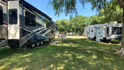 Prairie Pines Campground - Rantoul, Illinois campground