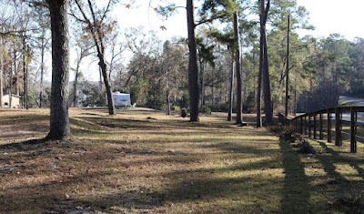Falling Rocks County Park - Baxley, Georgia campground