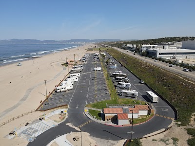 Dockweiler Beach RV - Playa Del Rey, California campground