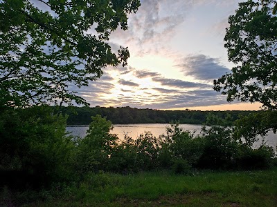 Prague City Lake campground