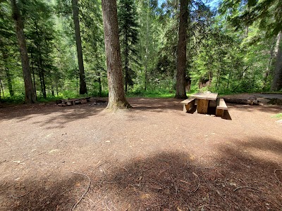 Tin Can - Grants Pass, Oregon campground