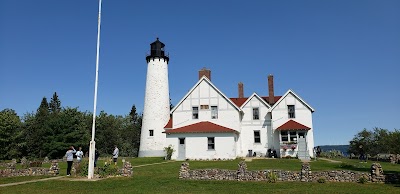 Monocle Lake Campground - Brimley, Michigan campground