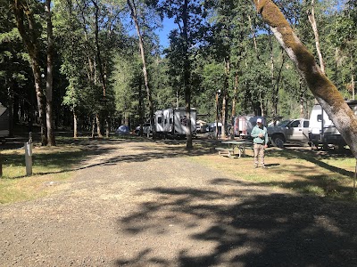 Whistlers Bend County Park - Roseburg, Oregon campground