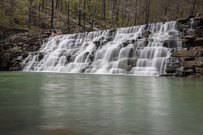 Devils Den State Park campground