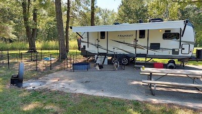 Coles Creek Campground - Carlyle, Illinois campground