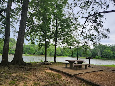 LeFleur's Bluff State Park Mayes Lake - Jackson, Mississippi