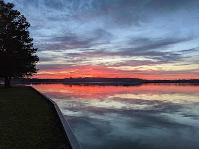 Merrisach Lake Park - Merrisach Lake - Tichnor, Arkansas campground