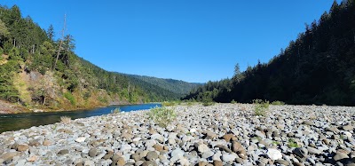 Oak Flat /Gravel Bar - Agness, Oregon campground