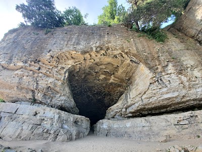 Cave - In - Rock State Park - Cave-In-Rock, Illinois campground