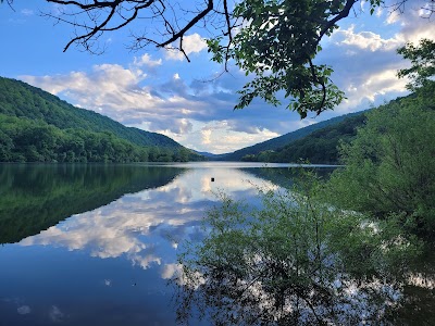 Mcclintic Point campground