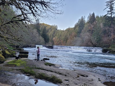 Smith River Falls - Reedsport, Oregon campground
