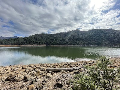 Lakeshore East - Lakehead, California campground
