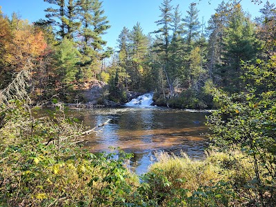 Twelve Foot Falls County Park campground