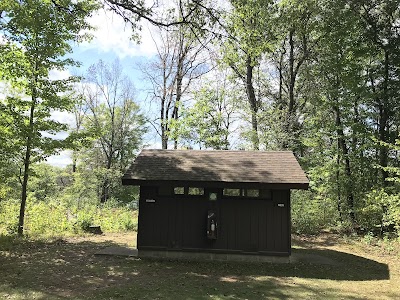 Old Veteran's Lake Campground - Crivitz, Wisconsin campground