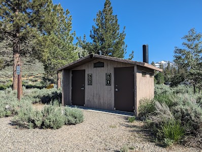 Honeymoon Flat Lower Campground - Bridgeport, California campground