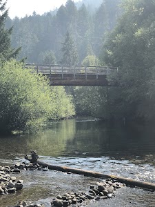 Toketee Lake campground