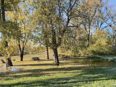 Manhattan Bridge Access - Ollie, Iowa campground