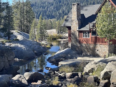 Hampshire Rocks - Emigrant Gap, California campground
