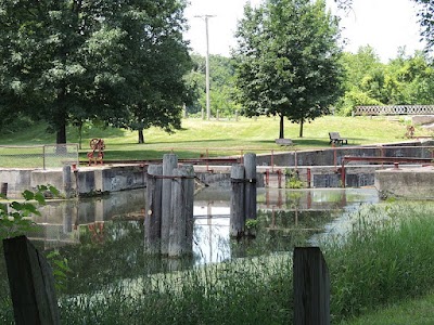 Hennepin Canal Parkway State Park - Sheffield, Illinois campground