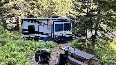 Red Cliff - Gallatin Gateway, Montana campground