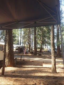Feather River/Rocky Point - Lake Almanor - Canyondam, California campground