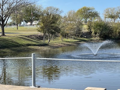 Green Dickson Park - Shiner, Texas campground