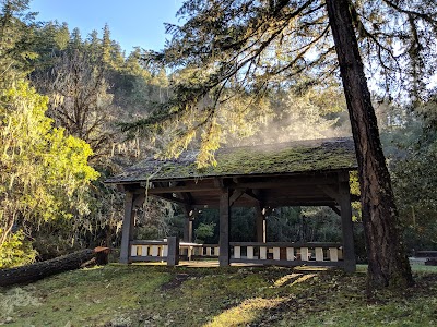 Daphne Grove - Agness, Oregon campground