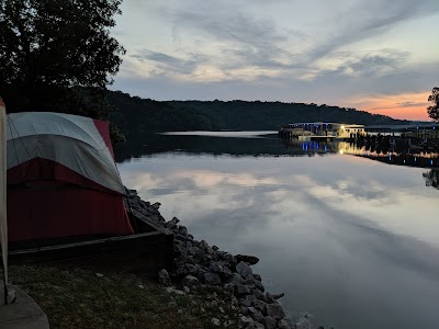 Lake of the Ozarks Military - Linn Creek, Missouri campground