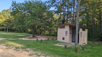 Kelly's Pond Campground - Montgomery, Texas campground