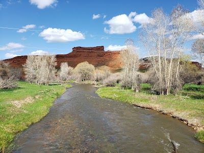 Outlaw Cave - Kaycee, Wyoming campground